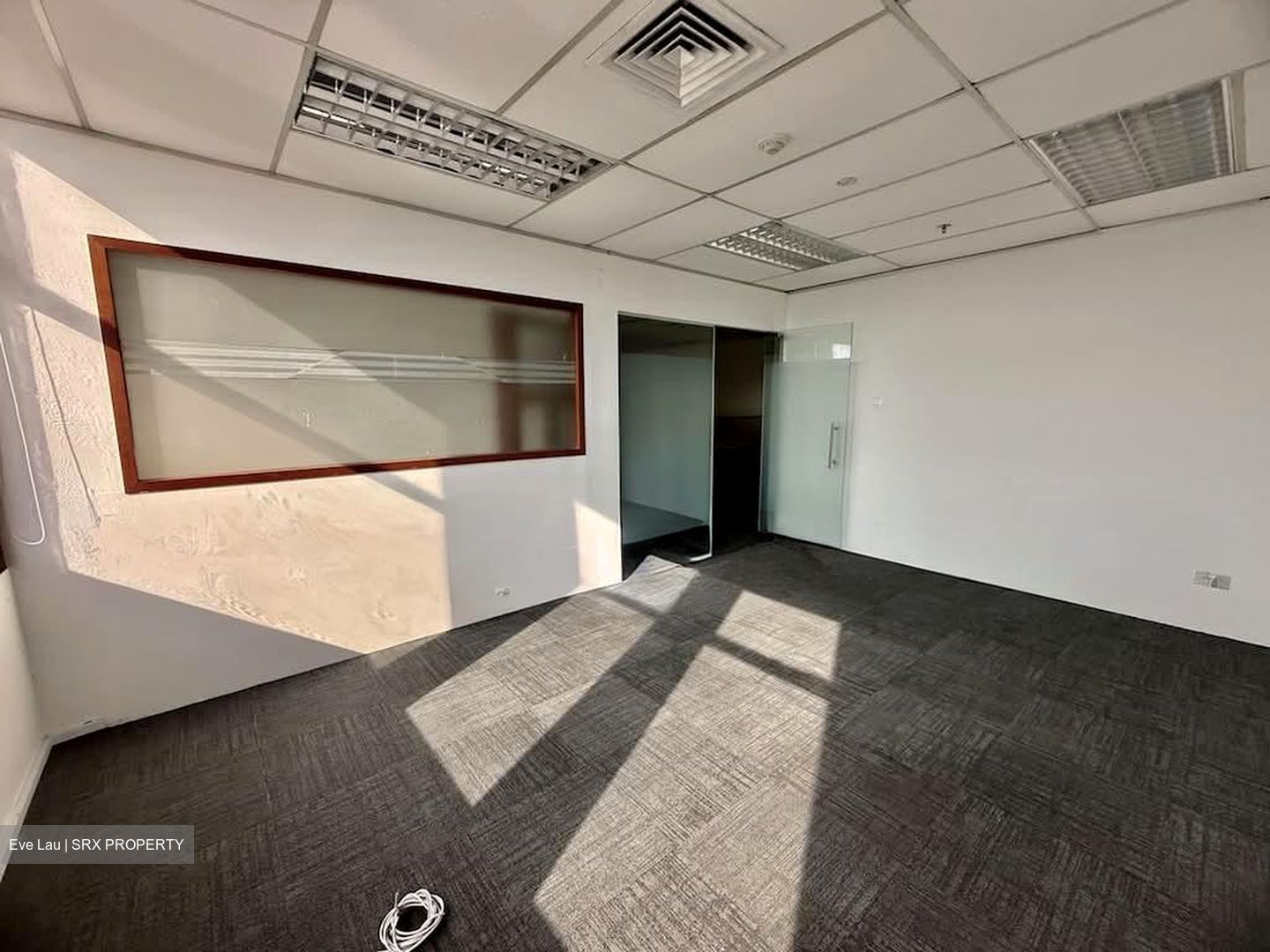 Peninsula Plaza (D6), Office #582272471
